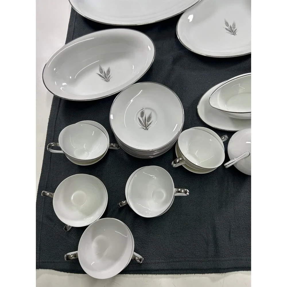 S China Japan A-5263 Fine China Set Silver Wheat White Porcelain Vintage 20+ Pcs